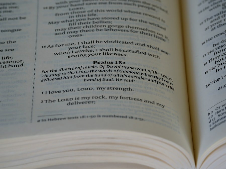 Photo Cialdinis 6 Principles of Persuasion